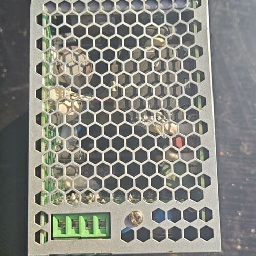 明纬NDR-480-24，功能包好，实物拍摄，成色如图，正品--议价商品