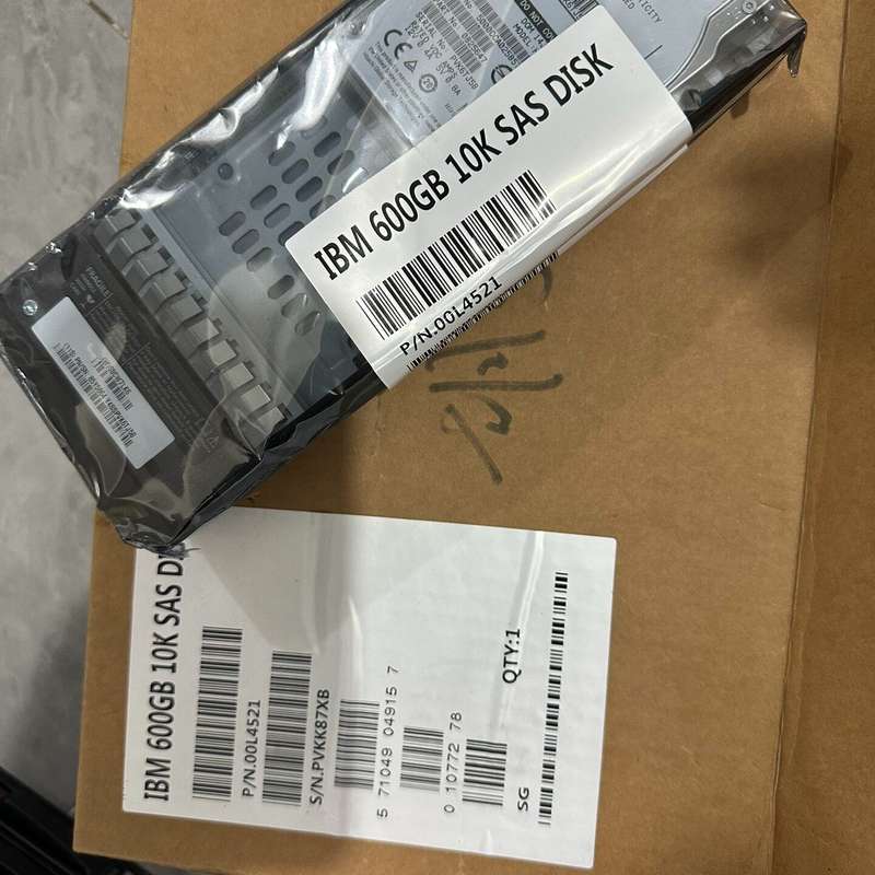 IBM服务器硬盘,型号00Y2683,600G 10K SA--议价商品