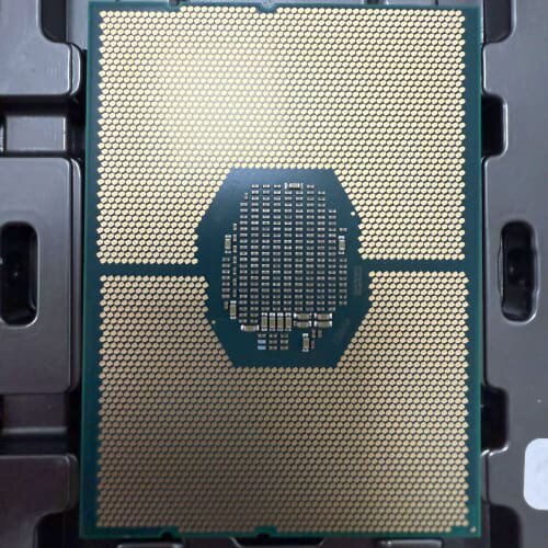 英特尔金牌6138 CPU，2.0GHz主频，20核心40线--议价商品