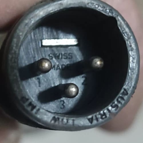 奥地利原装AKG话筒 D3700S有线话筒--议价商品