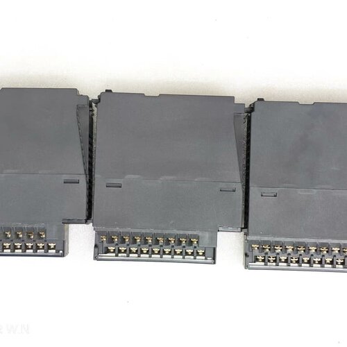 三菱Q系列D/A转换模块Q64DAN--议价商品