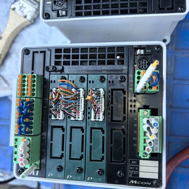 拆机二手2台IAI原装进口MCON-C-3-42PWAIT---议价商品