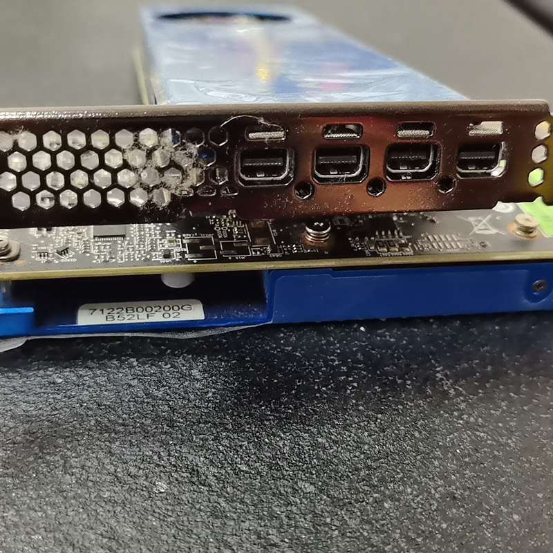 AMD Radeon Pro WX3200 4G专业图形显卡--议价商品