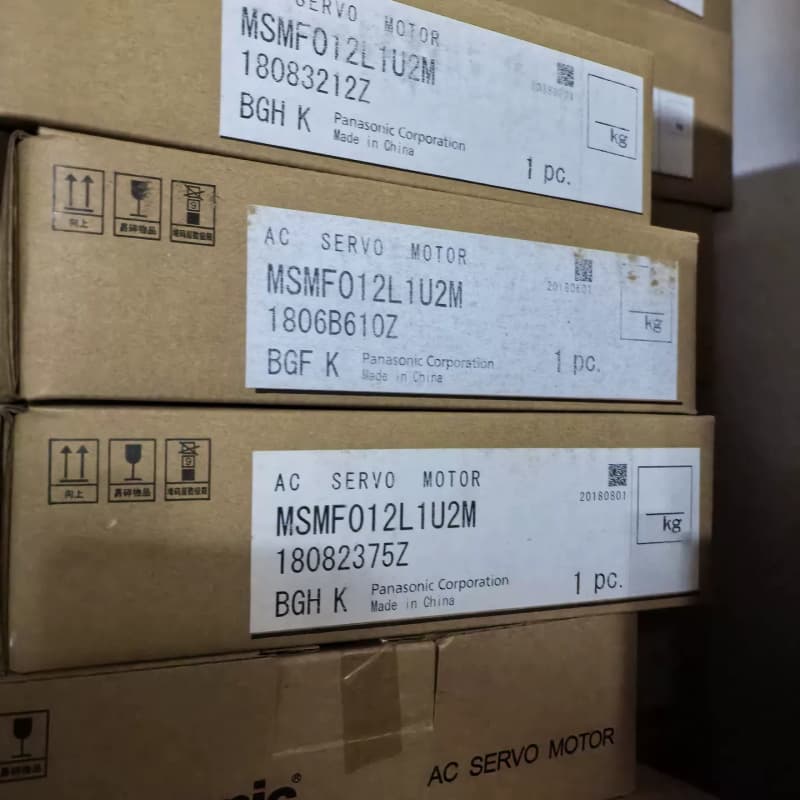 松下伺服电机MSMF012L1U2M 全新原装正品,盒码--议价商品