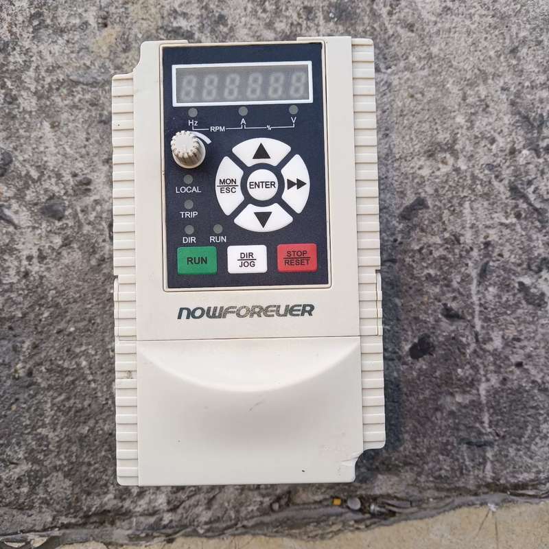 220v南方安华变频器0.75kw(E100S0R7B)二手--议价商品