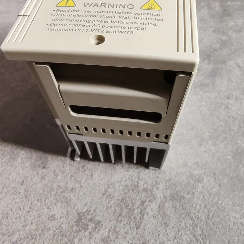 台达变频器S1系列 VFD004S43A,0.4KW,460--议价商品