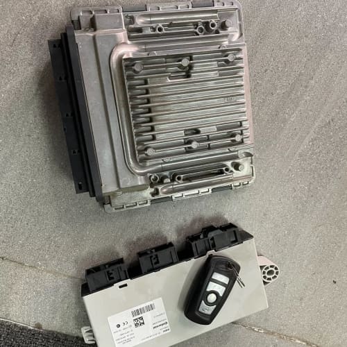 宝马740N54发动机电脑DME着车一套宝马530发动机电脑--议价商品