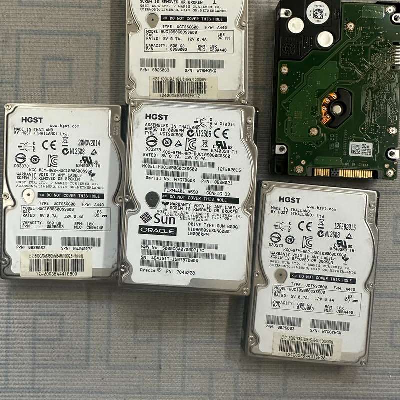 HGST/日立600G 2.5寸10K服务器SAS硬盘600--议价商品