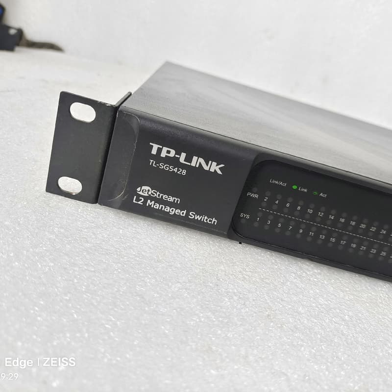 二手 TP-LINK SG5428 24口全千兆管理交换机--议价商品