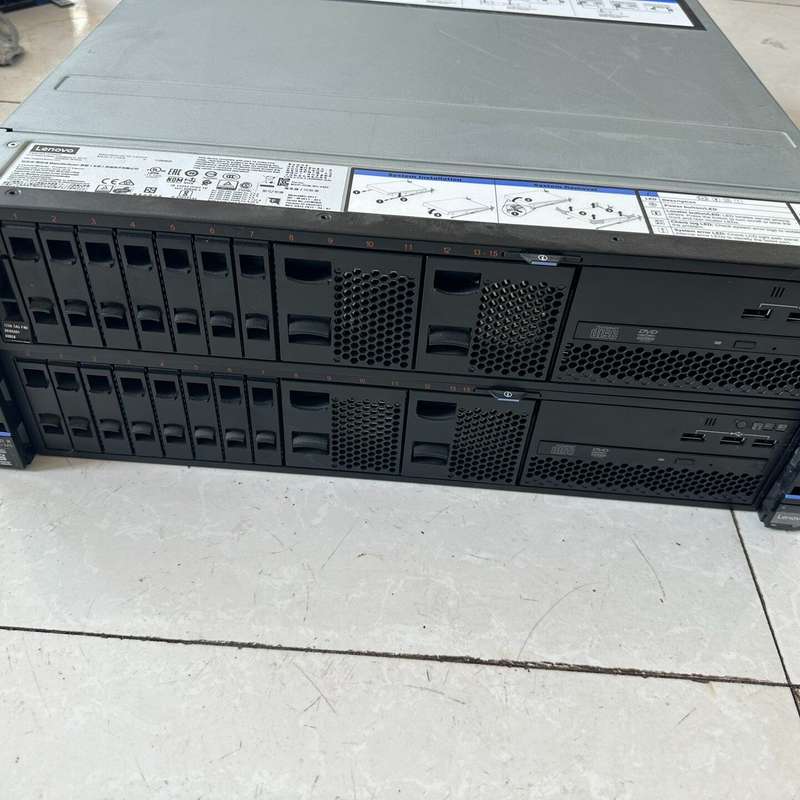IBM3650M5 2.5寸8盘 机房下架二手服务器 。--议价商品