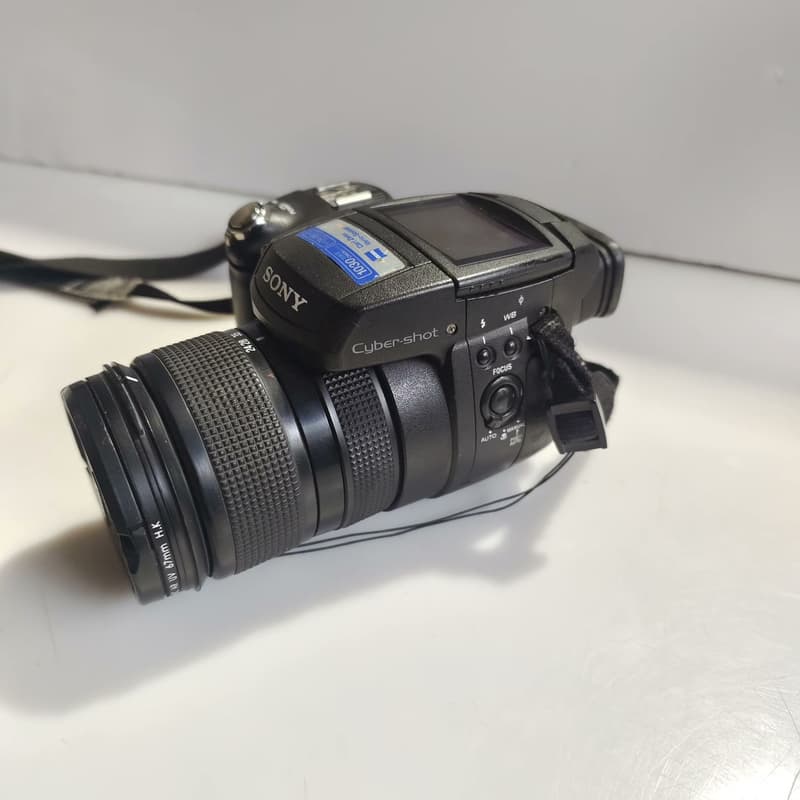 索尼Cyber‑shot DSC‑R1相机 经典高端长焦一体--议价商品
