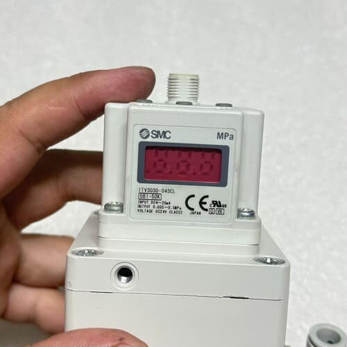 SMC比例阀ITV3030-043CL 原装正品，成色几乎全--议价商品