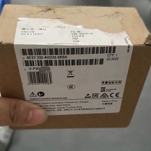 西门子6ES7 232-4HD32-0XB0,原装正品未开封--议价商品