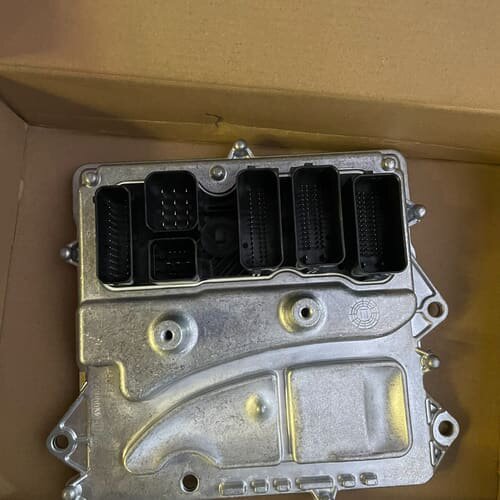 宝马N55发动机电脑DME全新质保一年--议价商品