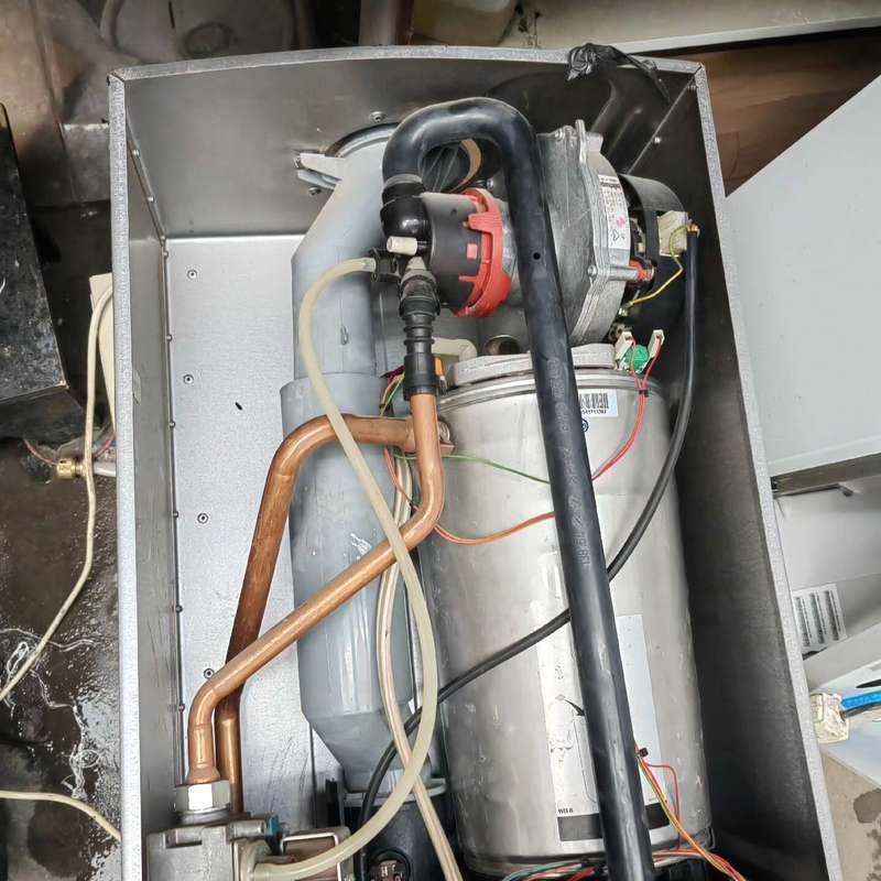 博世经典冷凝壁挂炉拆机出配件!--议价商品