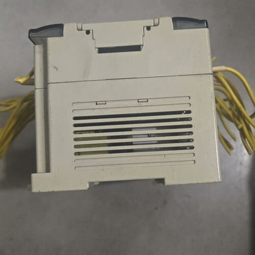 三菱PLC控制器DVP32EH00R3,功能包好,实物拍摄,--议价商品