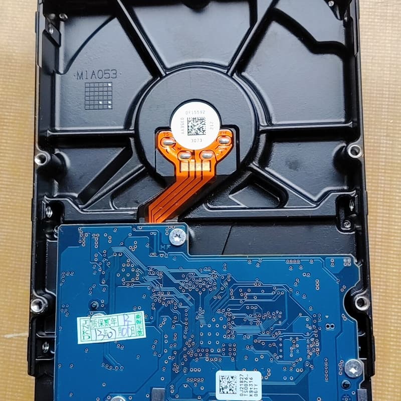 东芝DT01ACA100 1TB 硬盘--议价商品