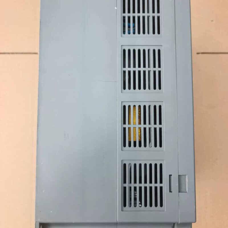 CHiNSC深川变频器 SVF-G7-G15/P18.5T4--议价商品