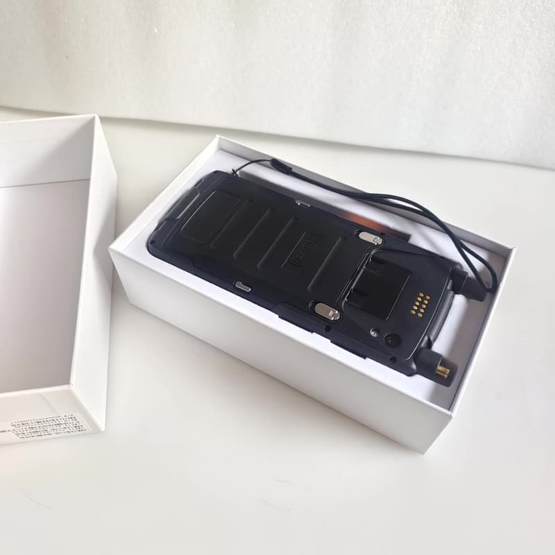 南方测绘N60智能手持终端 4GB内存64GB存储 12--议价商品