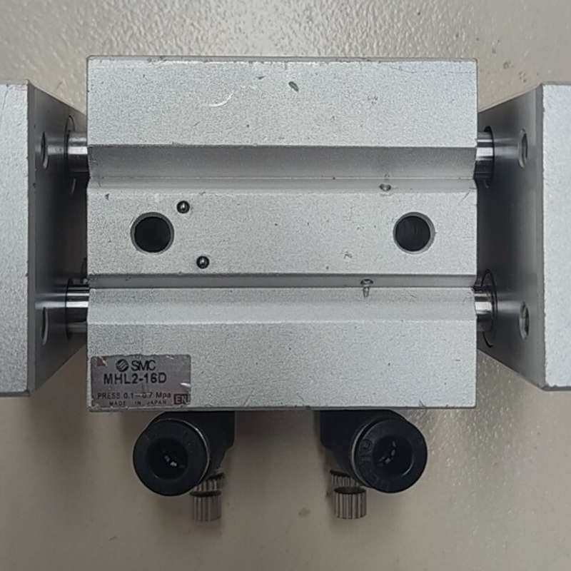SMC 气缸 MHL2-16D,原装进口,成色如图,痛快不偏--议价商品