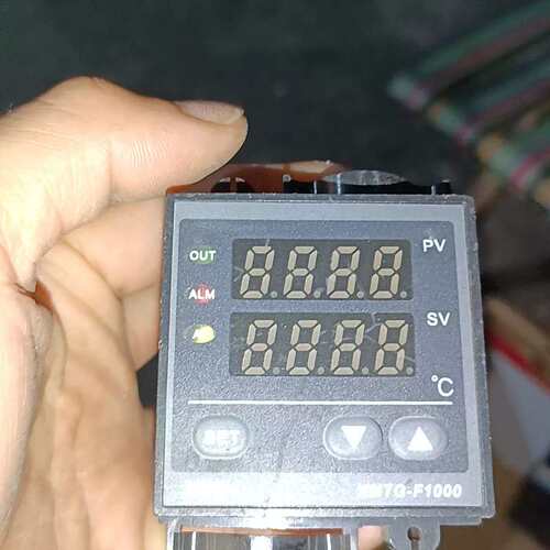 XIQI西崎XMTG-F1111温控仪温度控制器--议价商品