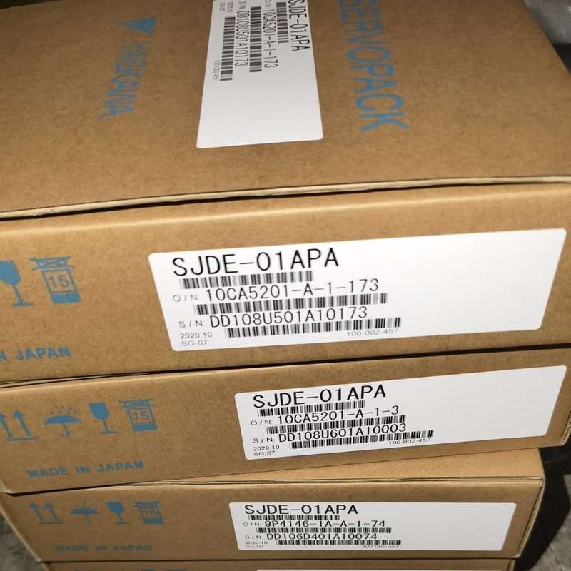 安川伺服驱动器SJDE-01APA,带包装盒,日本制造。现货--议价商品