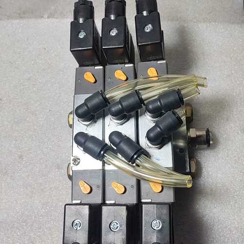 EMC亿太诺电磁阀组 RV5232-08--议价商品