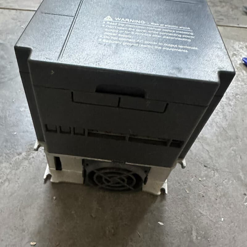 伟创变频器AC60-T3-2R2G/3R7P,380V三相,--议价商品