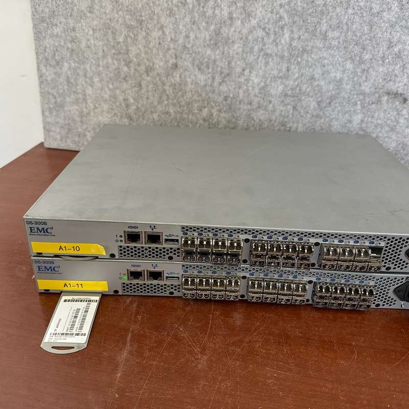 EMC DS-300B光钎交换机,带24个8G模块,实物拍摄--议价商品