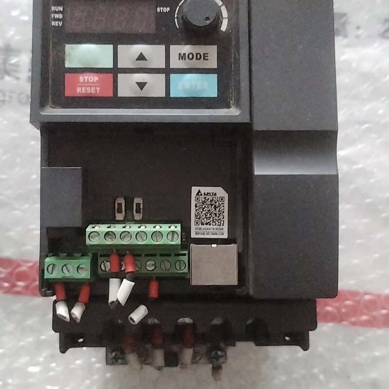 台达2.2KW变频器VFD022EL43A二手变频器--议价商品