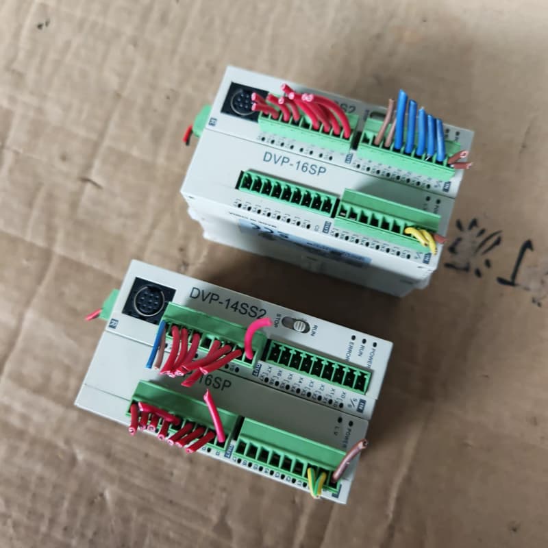 拆机4个二手台达PLC模块--议价商品