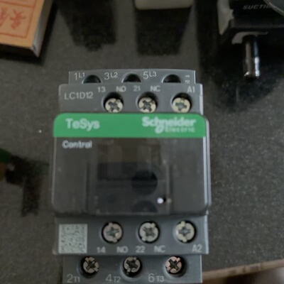 施耐德交流接触器 LC1D12M7C--议价商品