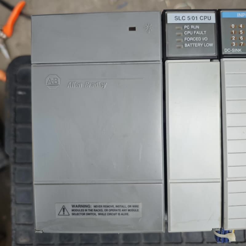 AB罗克韦尔PLC拆机套装,型号SLC500,包含CPU和输--议价商品