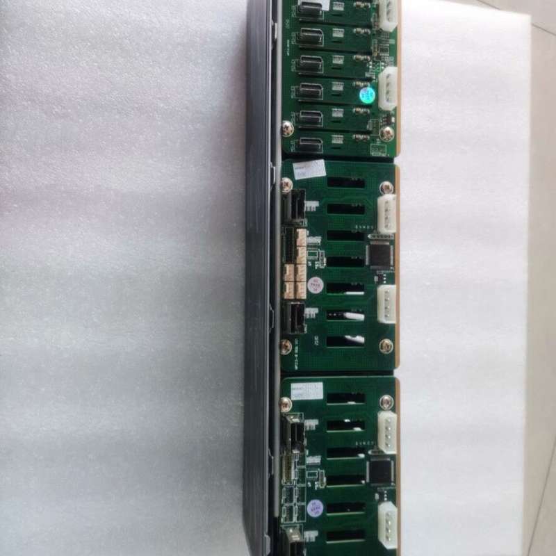 好货24盘位2.5寸硬盘笼子,支持8个u2(可加钱升级24个--议价商品