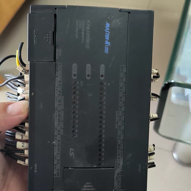 K7M-DR30UE 韩国LS PLC拆机功能包好外观无破损--议价商品
