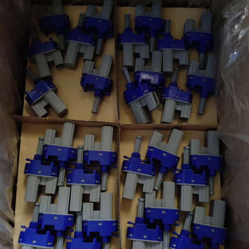 马自达6奔腾B50全系B70X80B90离合器开关,全新原厂--议价商品