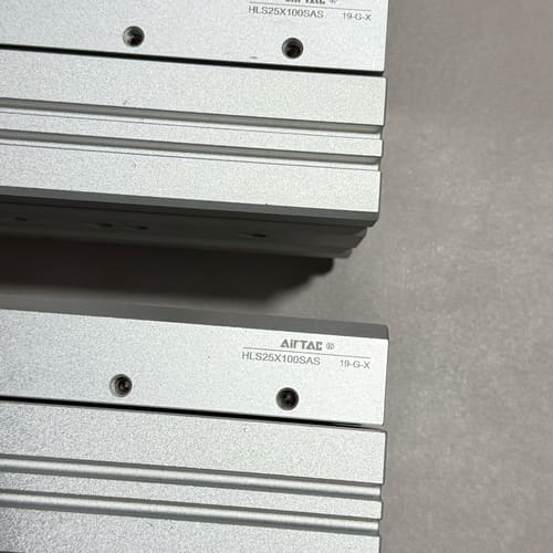 亚德克气缸HLS25X100SAS,原装正品,实物拍摄,--议价商品