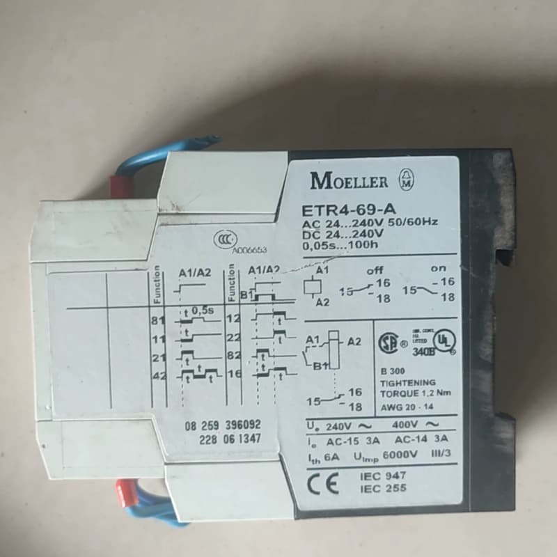 ETR4-69-A电子时间继电器 缺安装卡扣--议价商品