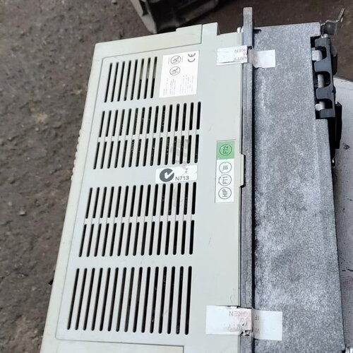 ABB变频器ACS143-4K1-3-C拆机ABB变频器，包--议价商品