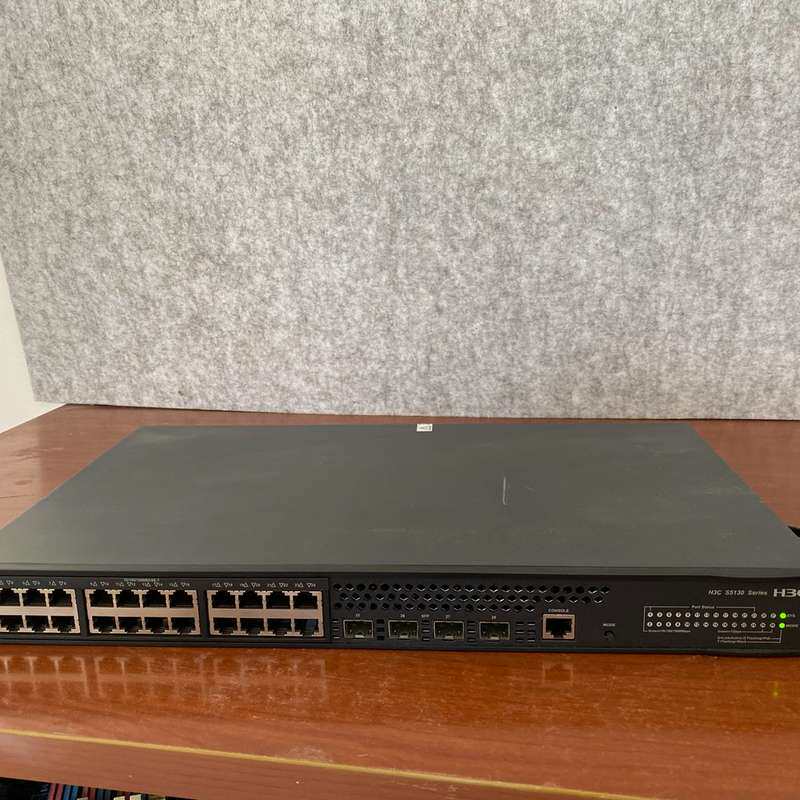 H3C华三5130S-28P-EI千兆交换机端口,二手实物图--议价商品