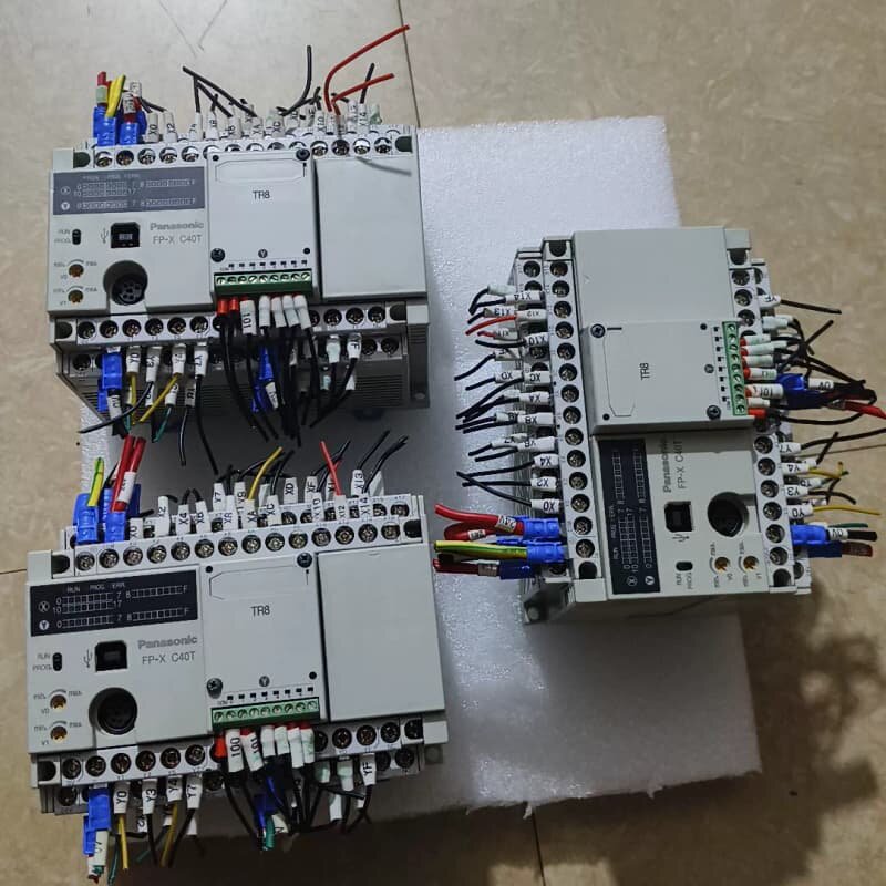 松下PLC控制器FP-X C40T--议价商品