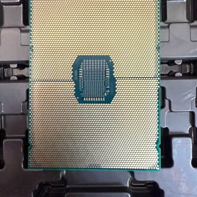 英特尔金牌4310服务器CPU，2.10GHz主频，24核心--议价商品