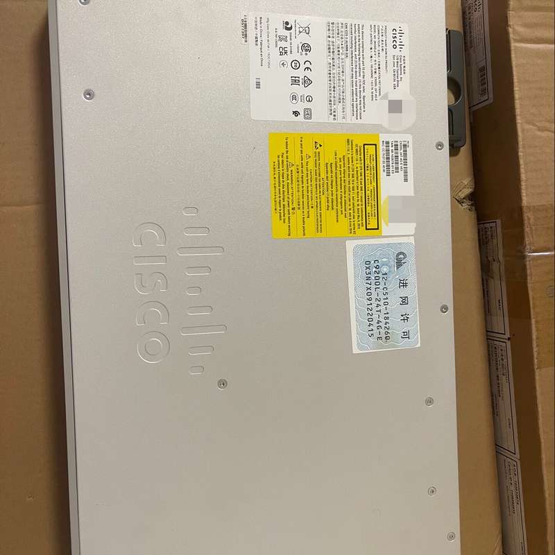 思科CISCO C9200L-24T-4G-E 二手交换机--议价商品