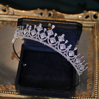 BWBRIDE公主婚纱皇冠头饰轻奢新娘高级感锆石王冠成人礼生日配饰