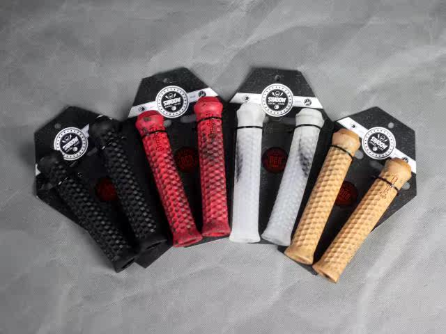 Poignées de vélo - Ref 2340968 Image 1