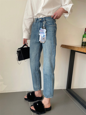 直筒法棍裤。浅蓝色牛仔裤女烟管裤2024春秋新款棉质高腰九分裤