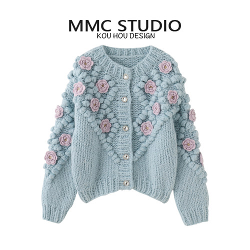 蔻后圆领甜美风宽松棒针钩花毛衣