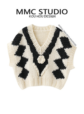 MMC 秋冬新款棒针钩花撞色格子无袖马甲女V领短款宽松叠穿背心