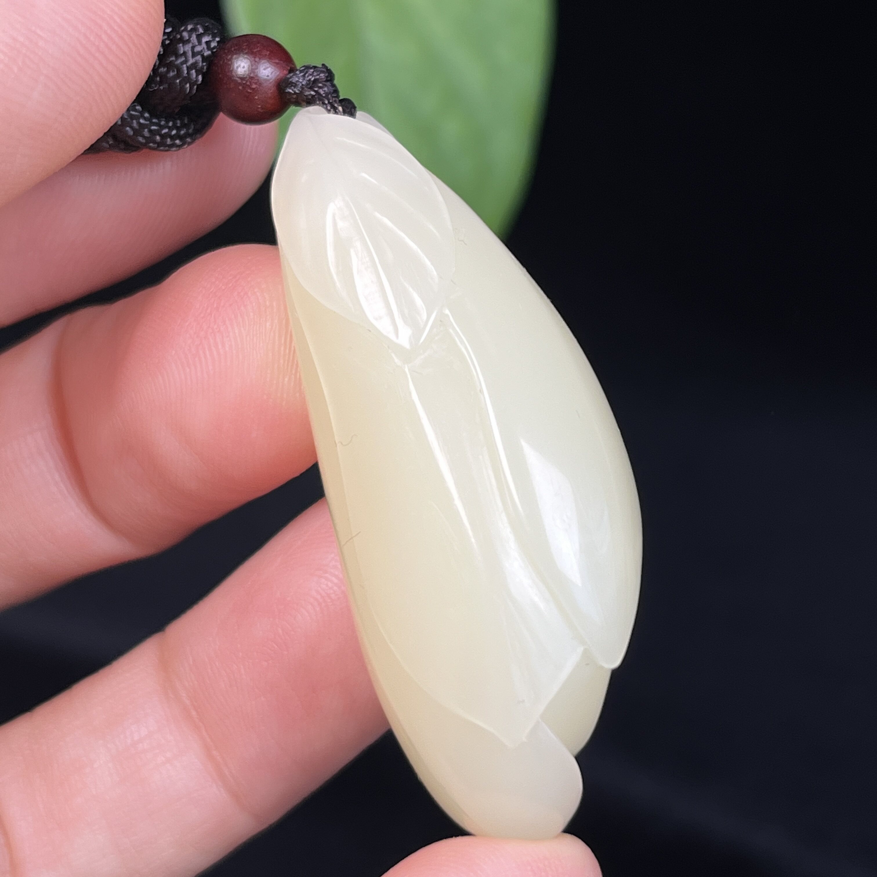 寿山结晶白芙蓉石玉兰花挂件 饱满圆润 凝脂冻石文玩吊坠挂件