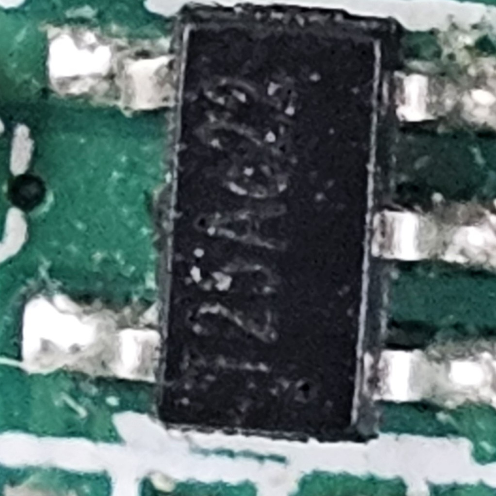 T25Aa22  5脚贴片IC芯片 全新